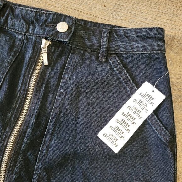 NWT BDG | UO Denim Zipper Front Skirt Cotton | Sz. S - Picture 3 of 7